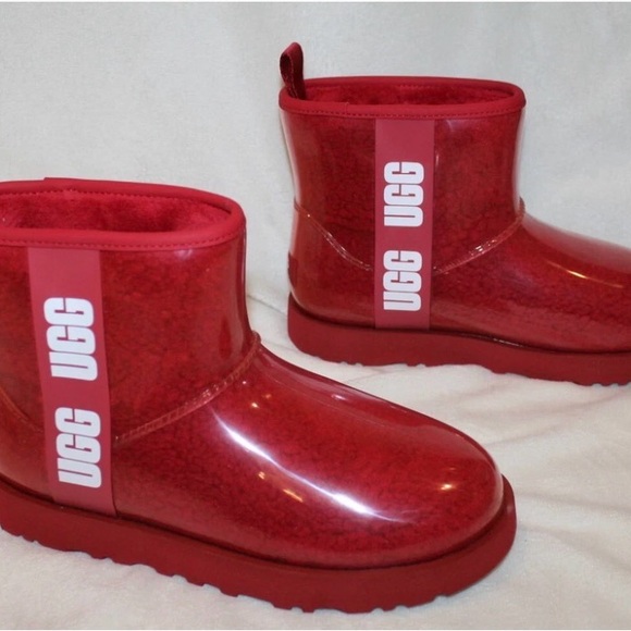 UGG CLASSIC CLEAR MINI WMNS "Red"
Size 8 in NWOT of Box - Picture 2 of 9